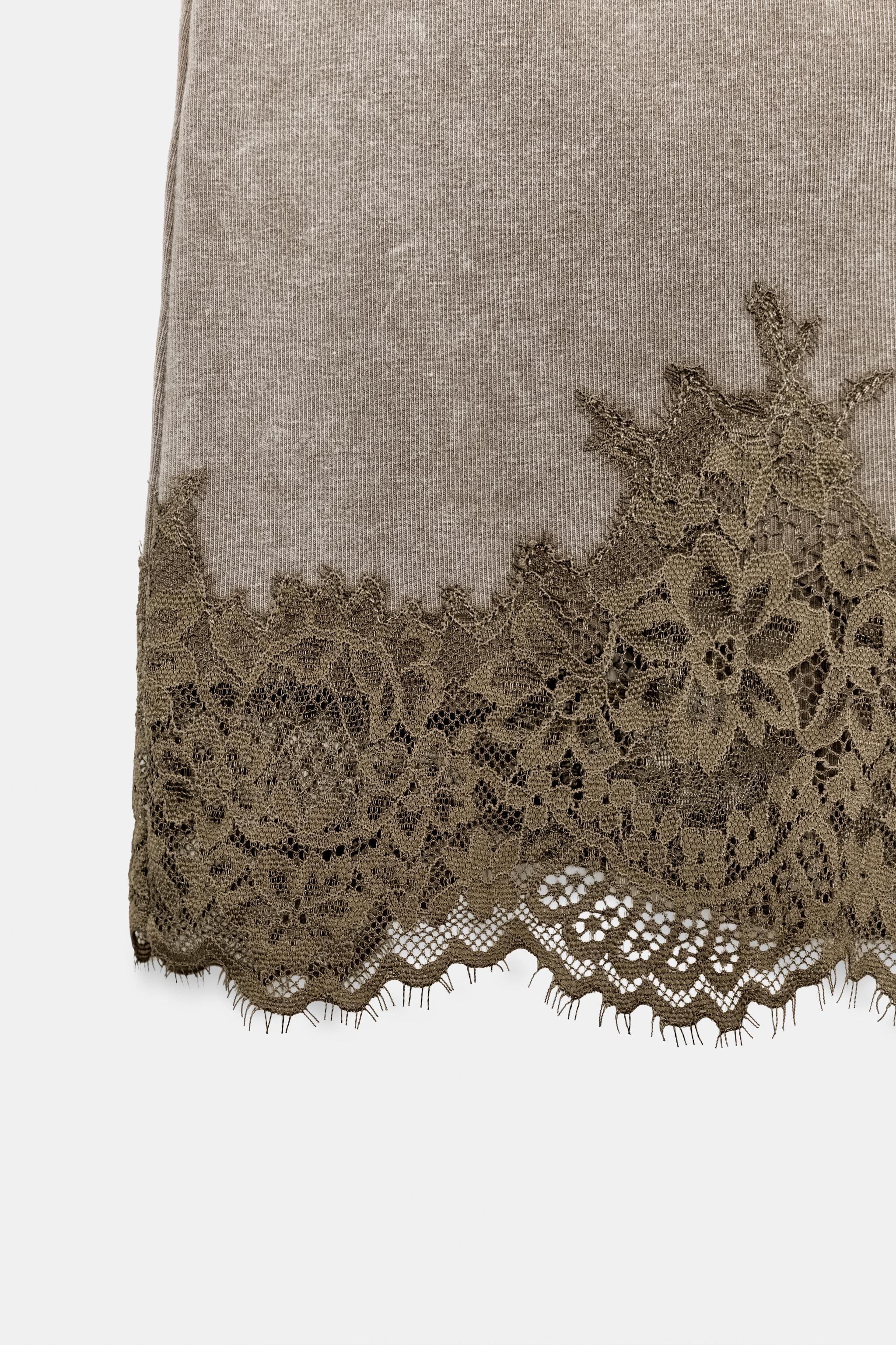 WASHED EFFECT LACE SHORTS